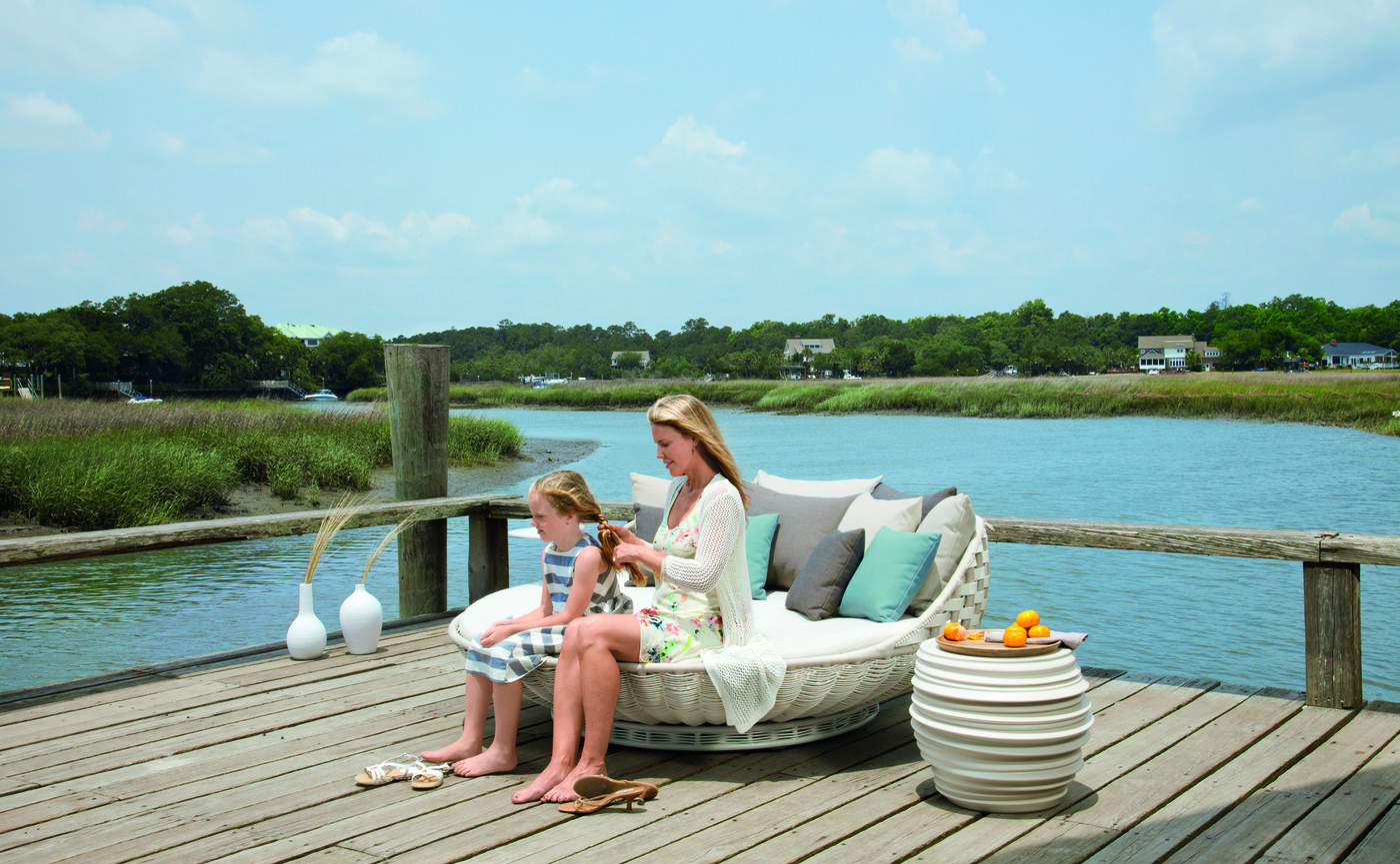 Dedon swingrest sales standing lounger